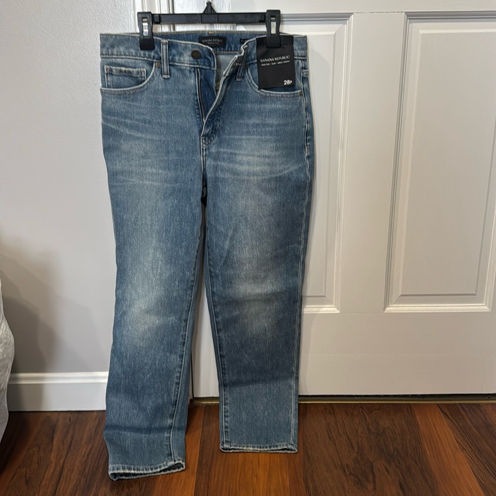 Brand new Womans jeans Petite